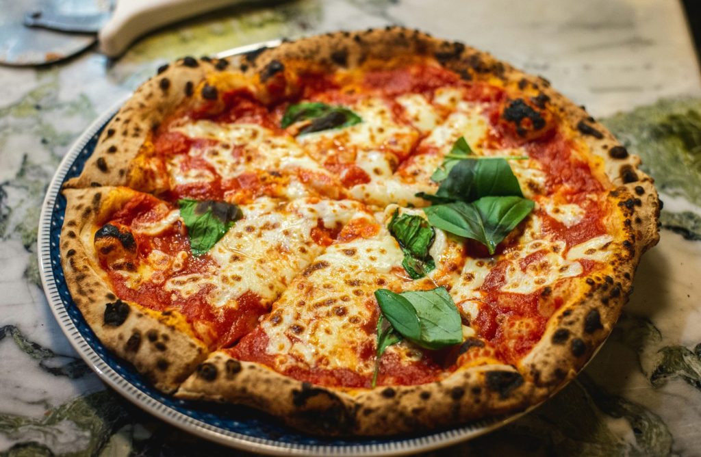 runde gekochte Pizza